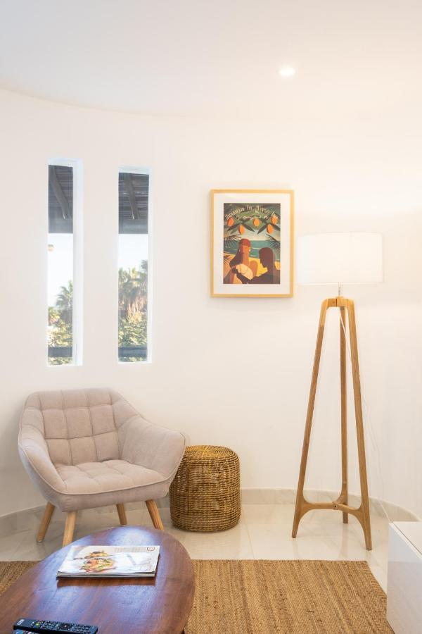 Beach Praia - Sleep 5 - Pool - Free Wi-Fi - Air Con Albufeira Esterno foto