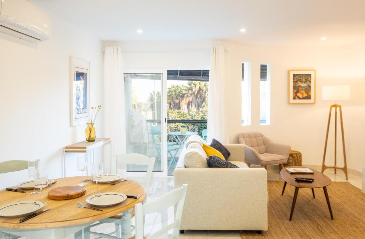 Beach Praia - Sleep 5 - Pool - Free Wi-Fi - Air Con Albufeira Esterno foto