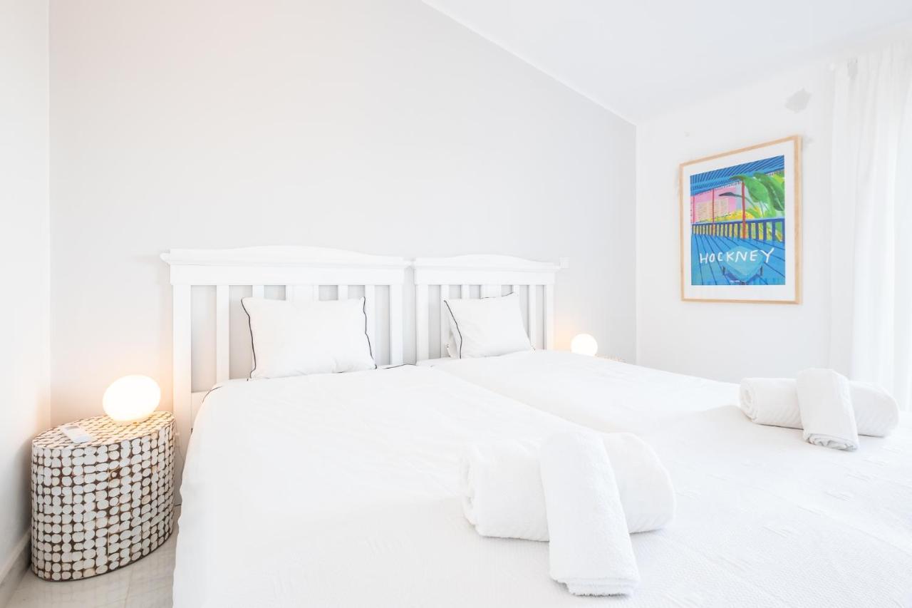 Beach Praia - Sleep 5 - Pool - Free Wi-Fi - Air Con Albufeira Esterno foto